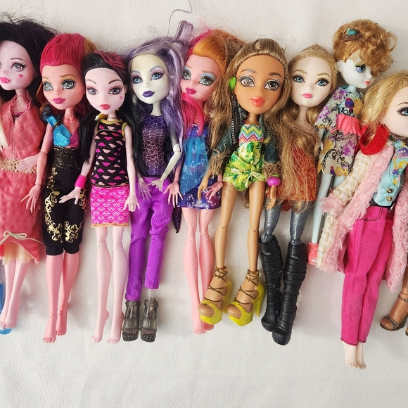 Mattel Monster High Huge Lot (24) Dolls Lot RARE limited edition 2008 and up Clo - Picture 8 of 16